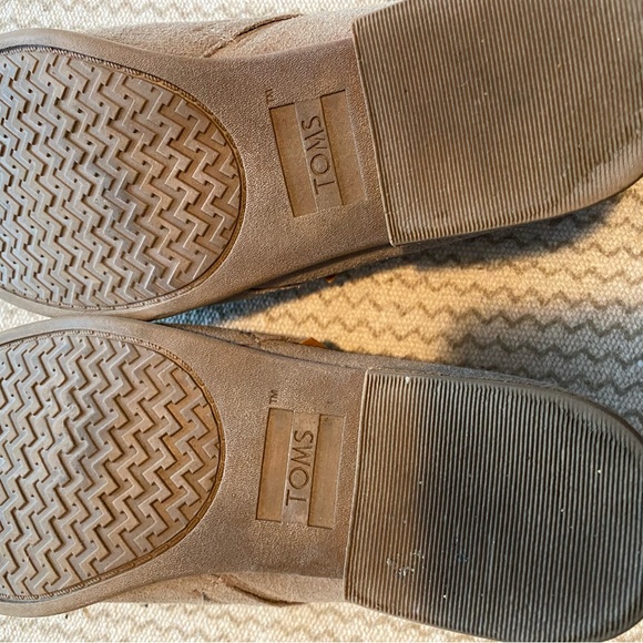 Toms size 8 women’s booties - Picture 5 of 6